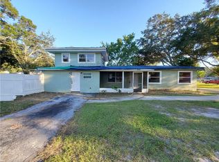 201 Emerald Ln, Largo, FL 33771