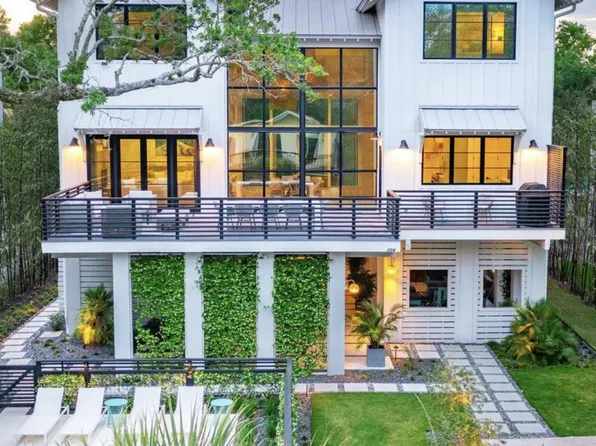 204 E Huron Ave, Folly Beach, SC 29439