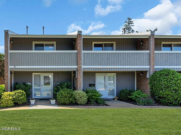 2nd image of 52 Linden Court