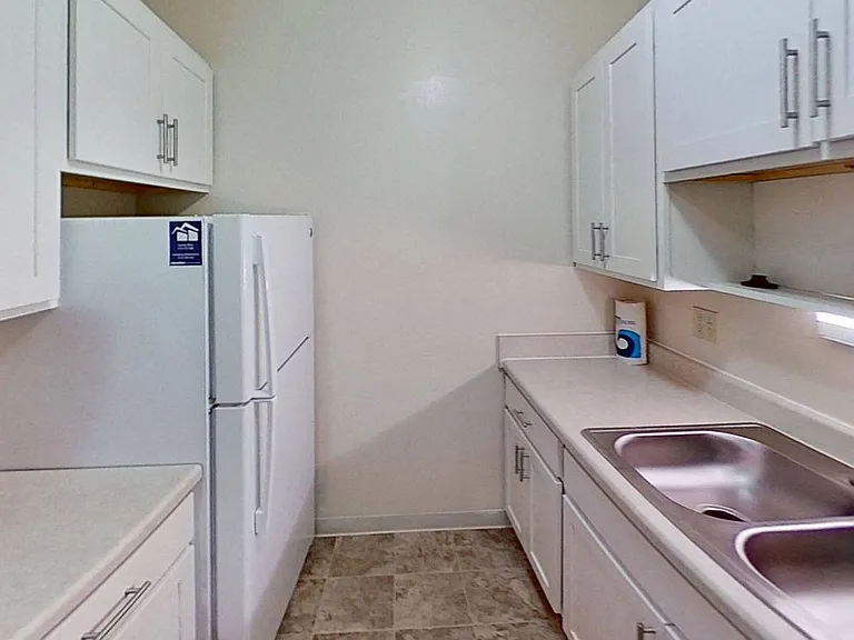 Briarwood Apartments — Photo 31