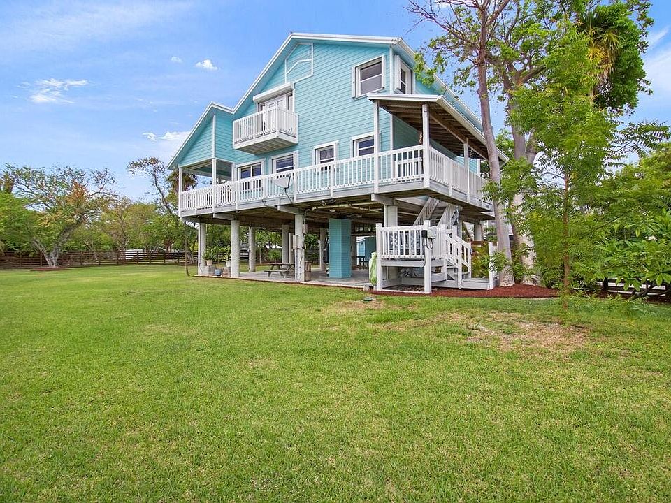25057 7th St, Summerland Key, FL 33042 | Zillow