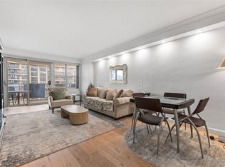 17-85 215 #14L, Bayside, NY 11360