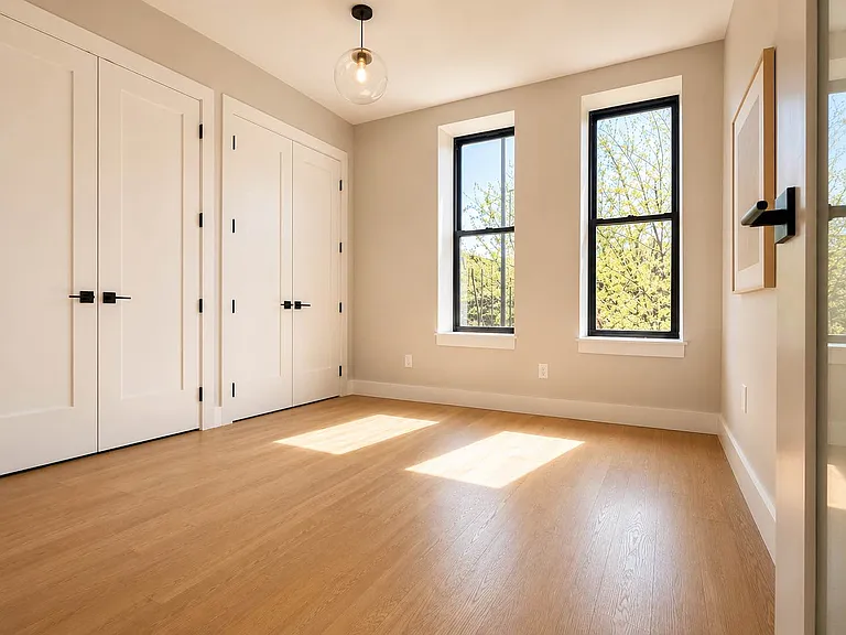 315 Menahan St #2A — Photo 4