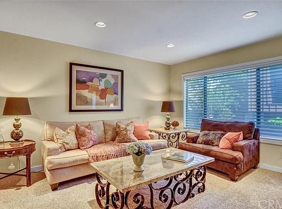 5th image of 1370 Stonewood Ct