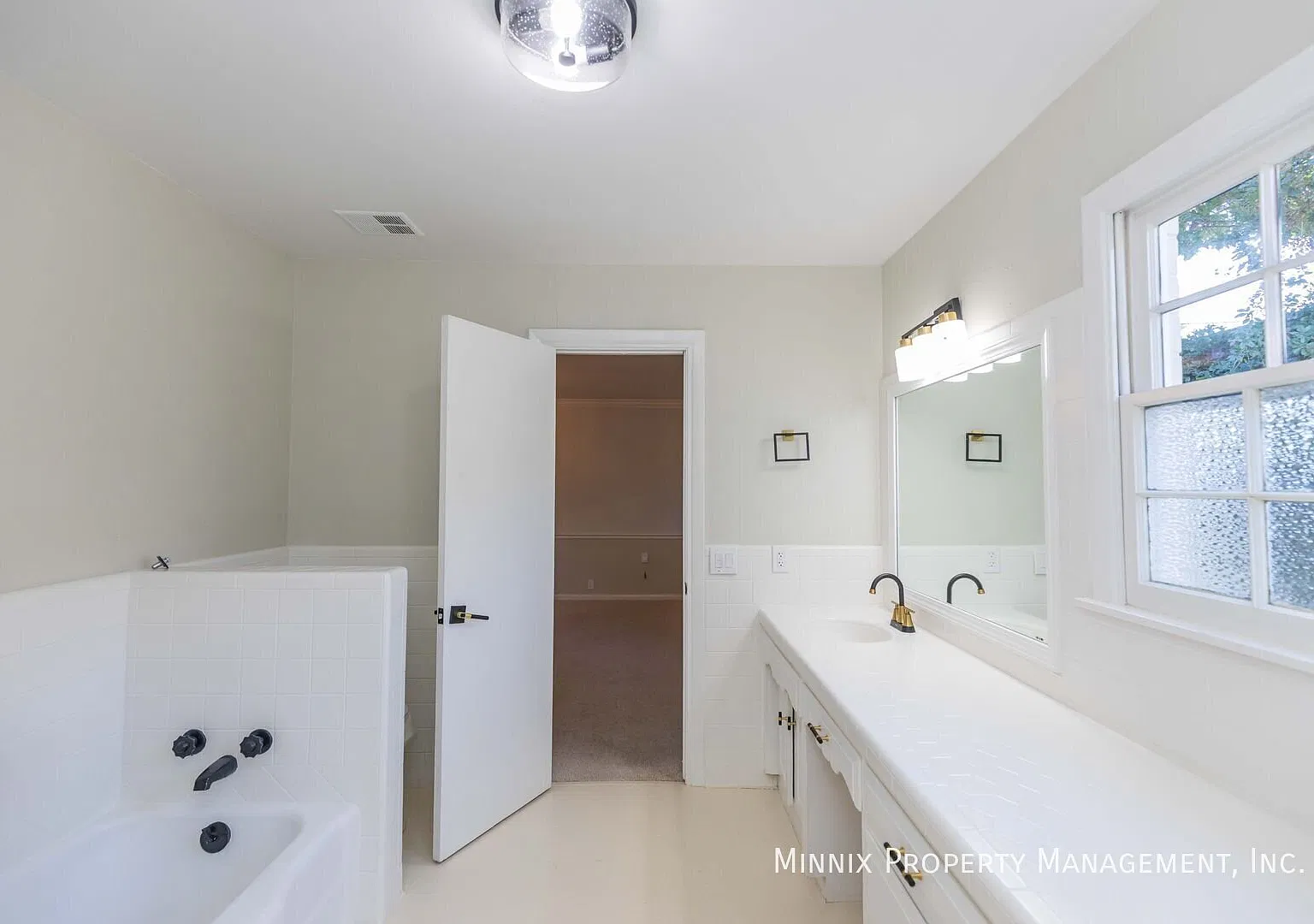 5 bedroom/ 3 bath For rent in Amarillo | fireplace | Pet Friendly | 4802 Olsen Blvd. — Photo 4