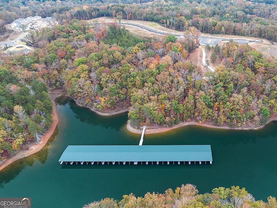 Gorgeous Lake Lanier Community Dock with assigned boat slip
