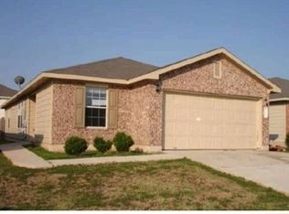 12621 Sky Harbor Dr, Del Valle, TX 78617