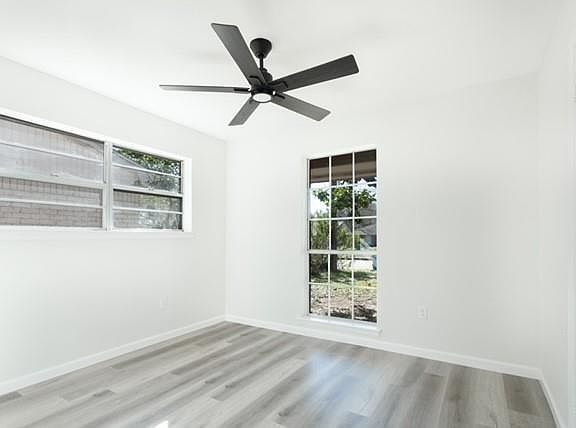 3rd image of 1840 El Mar Ln