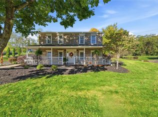 104 Moffett Run Rd, Aliquippa, PA 15001