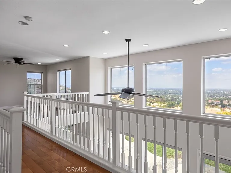 7562 Wiscasset Dr — Photo 16