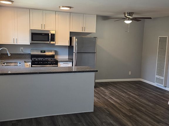 5th image of 4356 Wilson Ave APT 2