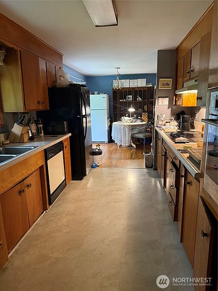 5th image of 26605 108th Ave SE