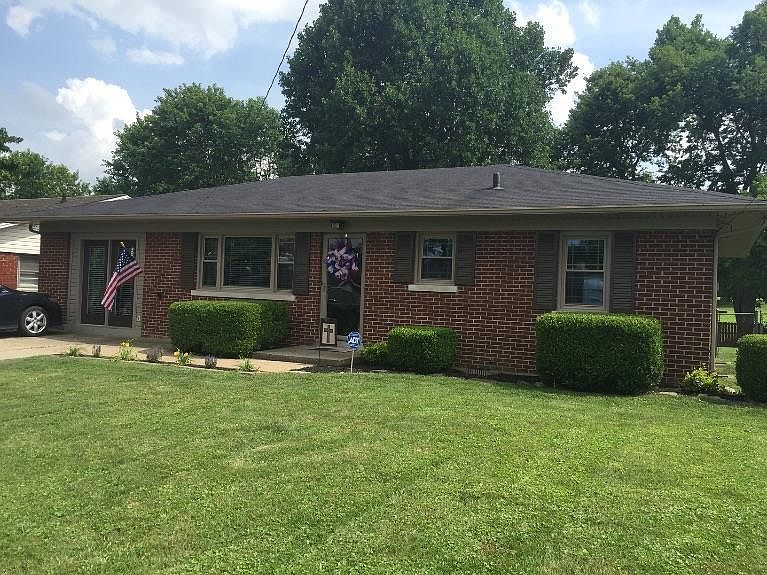 1st image of 126 Golfview Dr