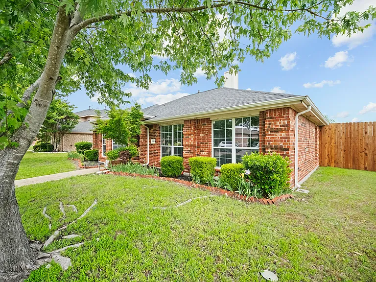 2130 Harvester Dr — Photo 37