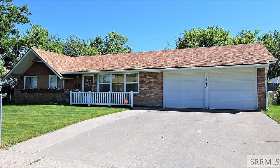 1st image of 1743 Brentwood Dr
