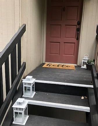 2nd image of 274 Shannon Dr SE