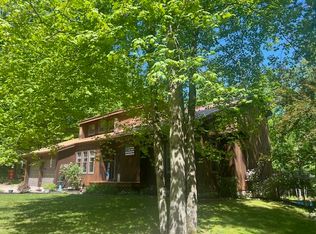 1383 E 98th St, Grant, MI 49327