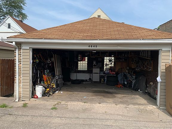 4th image of 4645 W Montana St