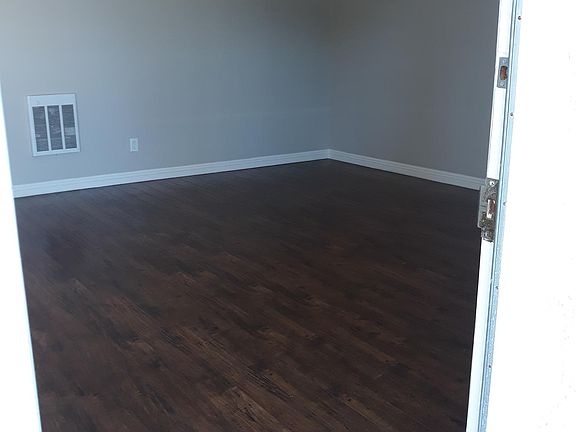 2nd image of 444 E Rowland St #3