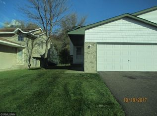 210 21st Ave SW, Cambridge, MN 55008