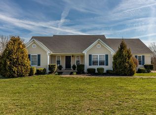 191 Hill Ridge Rd, Taylorsville, KY 40071