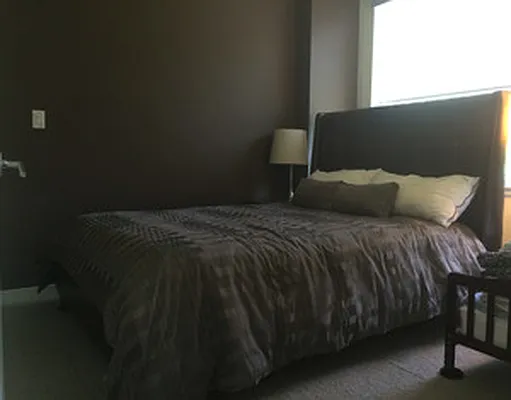 Rented by Fischer Group Realty, LLC | media 18