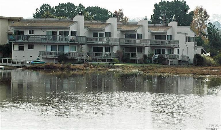 1st image of 505 Larkspur Plaza Dr APT 6A