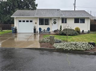 1510 Rainier Rd, Woodburn, OR 97071