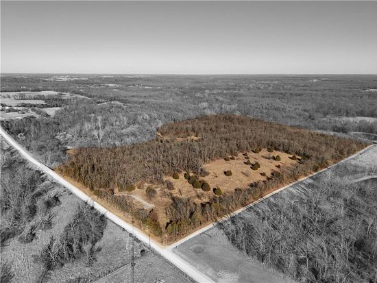 23215 S 2325th Rd, Milo, MO 64767