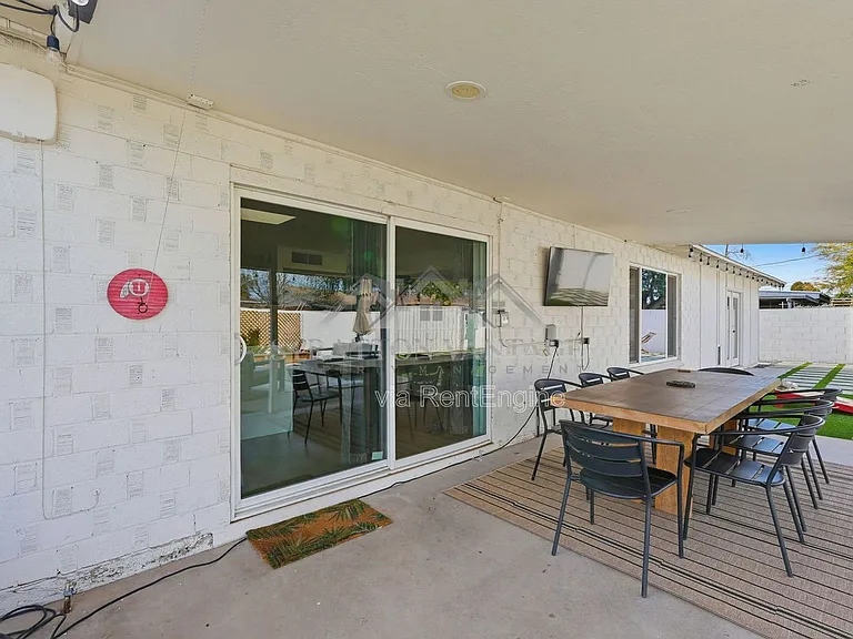 8516 E Lewis Ave — Photo 30