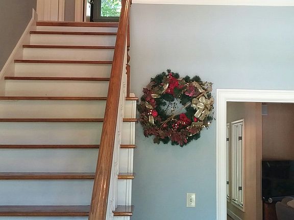 2nd image of 2535 Bangor Ct