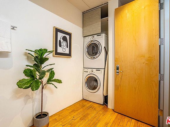 4th image of 1850 Industrial St APT 505