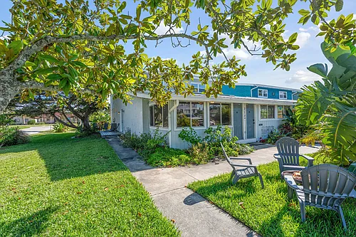219 Arricola Ave #B Photo 1