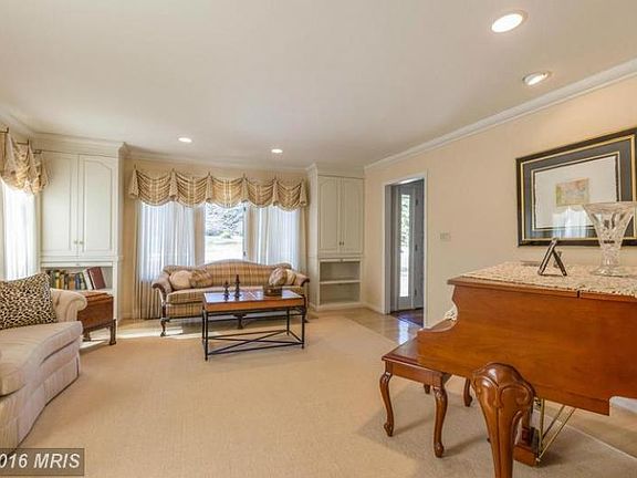4th image of 12515 Fellowship Ct