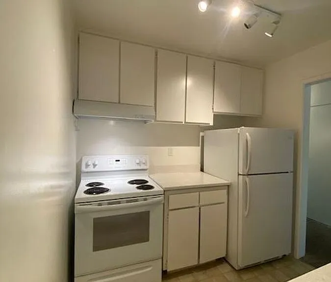 2309 Blake St, Berkeley — Photo 32