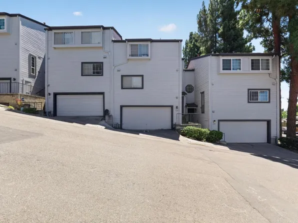1209 Sandy Bridges Ln, Hayward, CA 94541