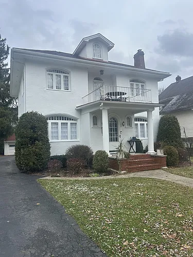260 Fair Oaks Ave Photo 1