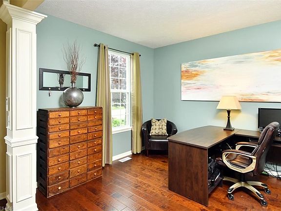 4th image of 34460 Braemore Dr