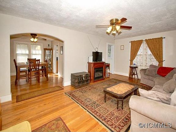 2nd image of 57 Sweet William Ln