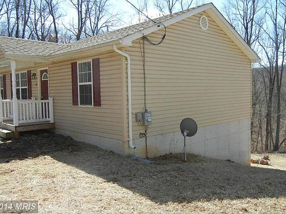 2nd image of 72 Peggys Ct
