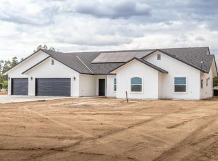 15532 Mark Rd, Madera, CA 93636