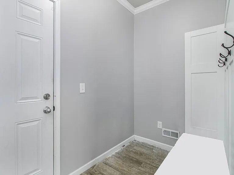 59106 Silvergrass Dr — Photo 10