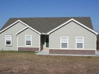 4810 Wildridge Cir, Wamego, KS, 66547
