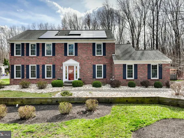 9 Jamieson Pl, West Windsor, NJ 08550