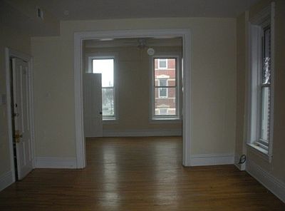 2nd image of 1520 W Chicago Ave
