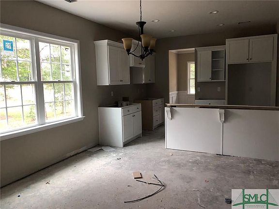 5th image of 111 S Effingham Plantation Dr