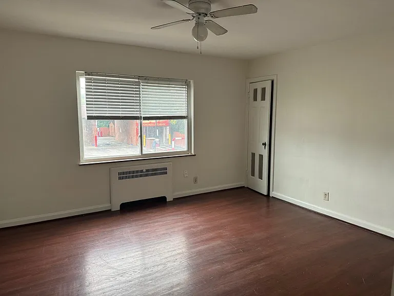 3627 Madison Rd — Photo 3