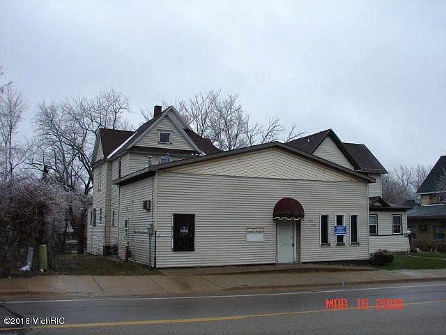 2nd image of 442 Capital Ave SW #444