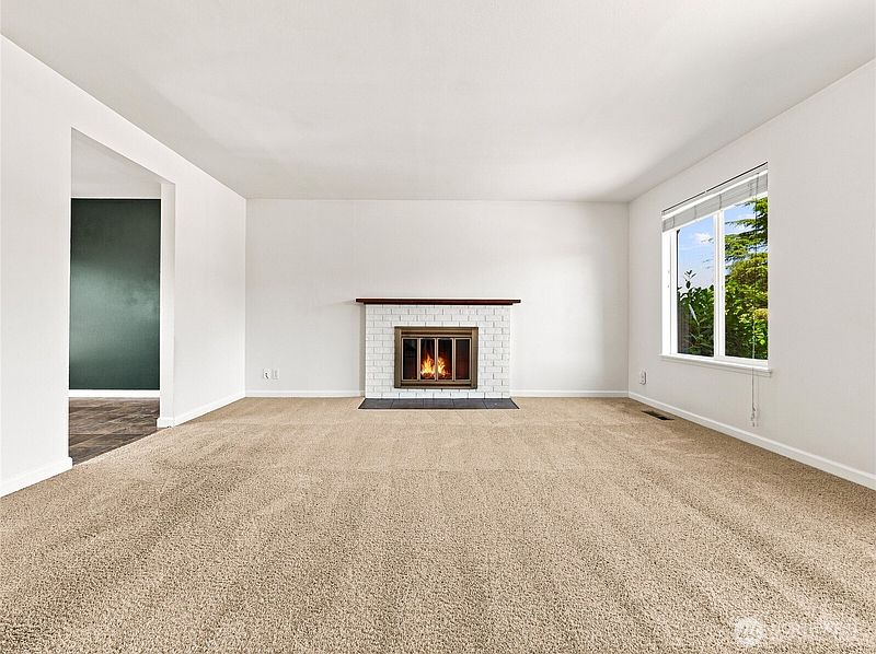 3rd image of 12629 SE 277th Place