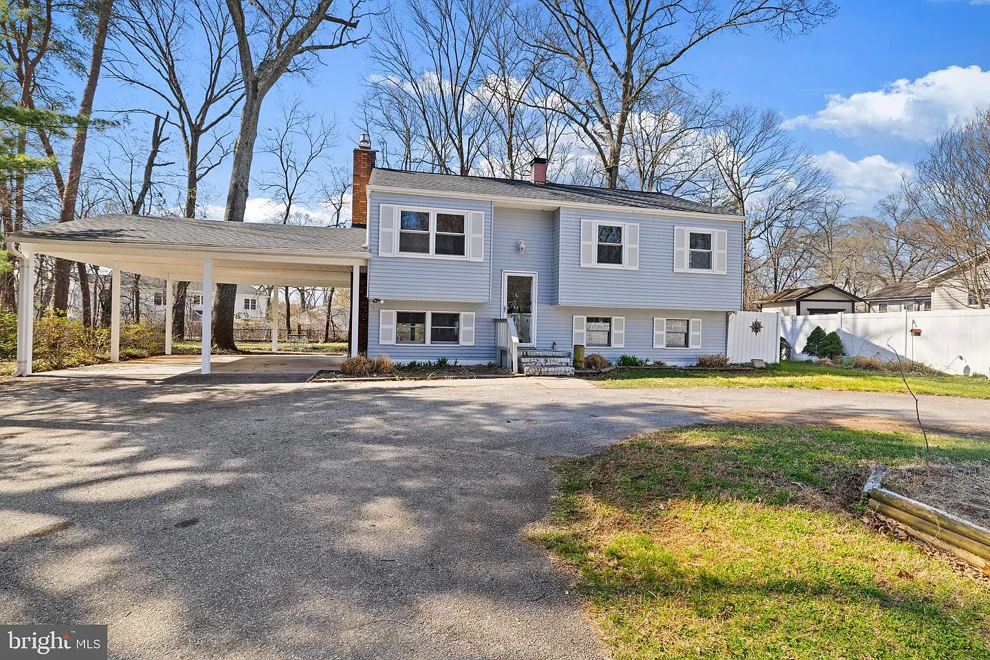 613 A St photo 1